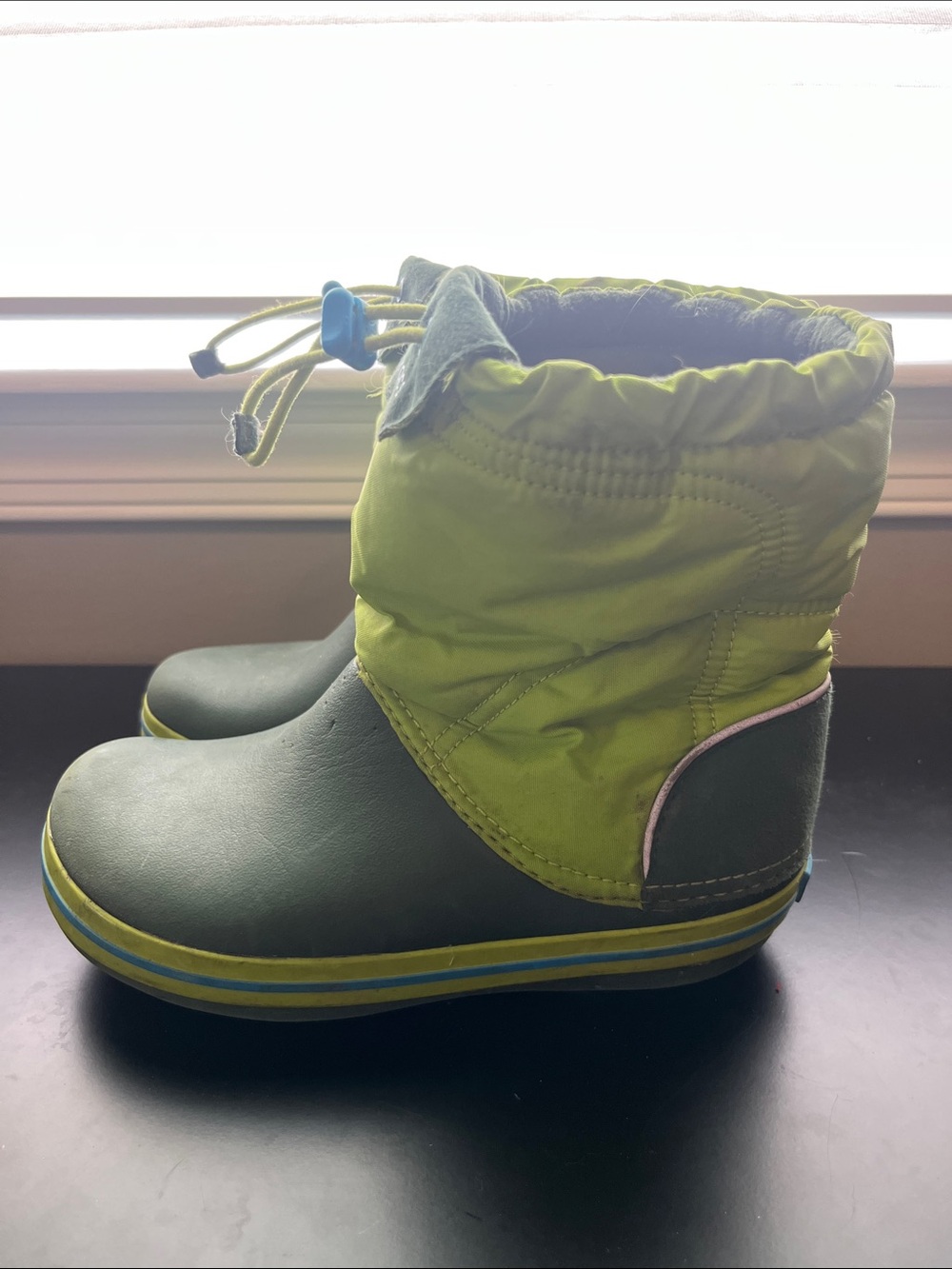 CROCS Kids Two-Tone Green and Lime Waterproof Winter Boots